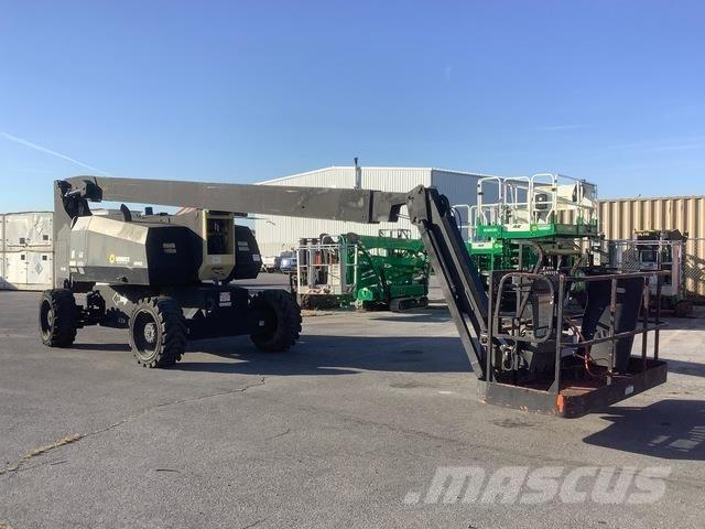 JLG 800AJ Plataforma de trabajo articulada