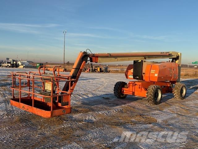 JLG 800AJ Plataforma de trabajo articulada