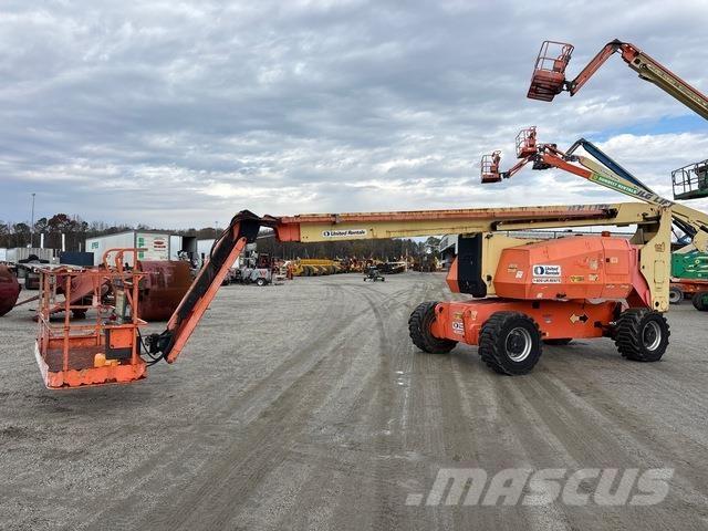 JLG 800AJ Plataforma de trabajo articulada