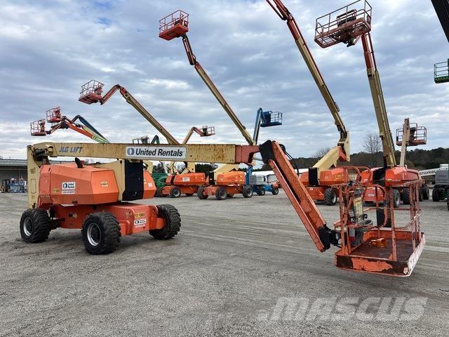 JLG 800AJ Plataforma de trabajo articulada