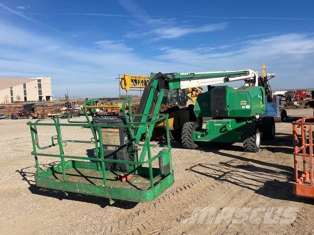 JLG 800AJ Plataforma de trabajo articulada