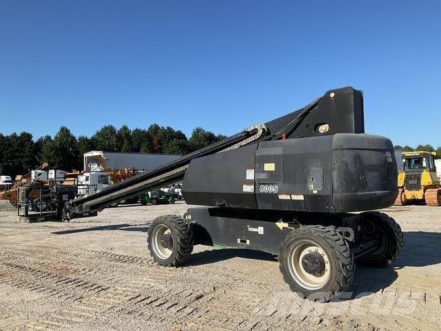 JLG 800S Plataformas de trabajo telescópica