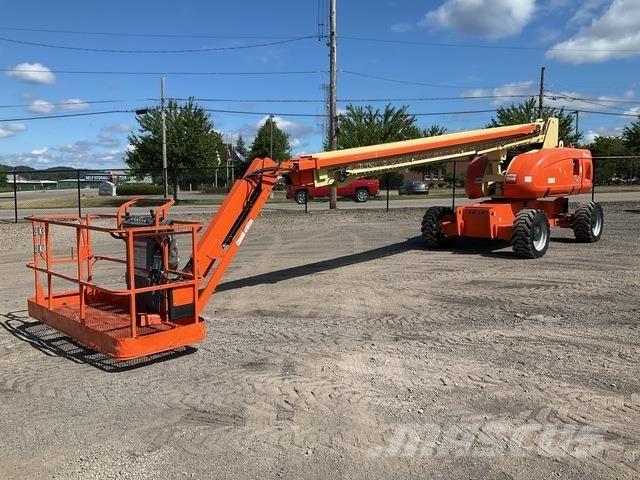 JLG 860SJ Plataforma de trabajo articulada