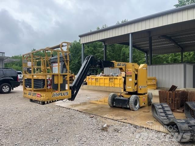 JLG E300AJP Plataforma de trabajo articulada