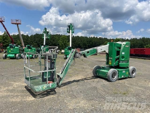 JLG E300AJP Plataforma de trabajo articulada
