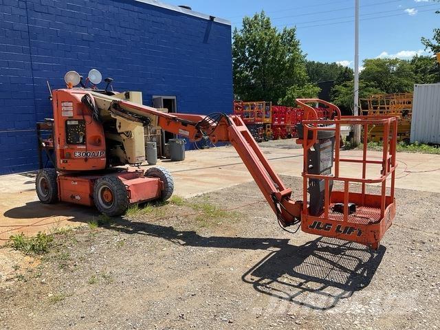JLG E300AJP Plataforma de trabajo articulada