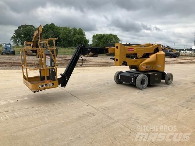 JLG E400AJPN Plataforma de trabajo articulada