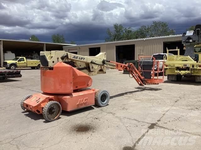 JLG E400AJPN Plataforma de trabajo articulada