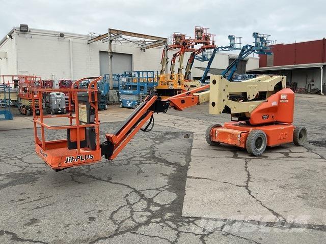 JLG E400AJPN Plataforma de trabajo articulada