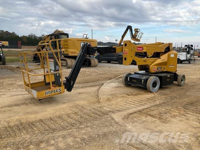 JLG E400AJPN Plataforma de trabajo articulada