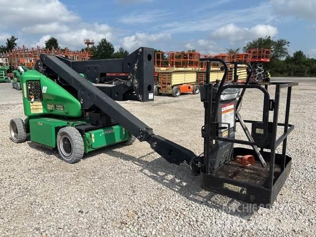 JLG E400AN Plataforma de trabajo articulada