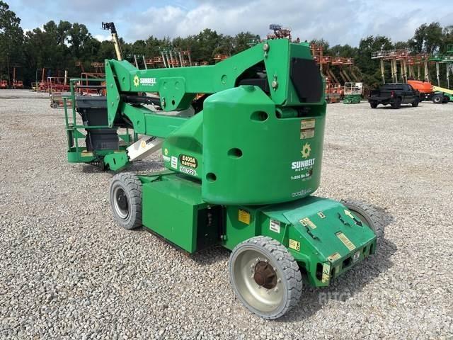 JLG E400AN Plataforma de trabajo articulada
