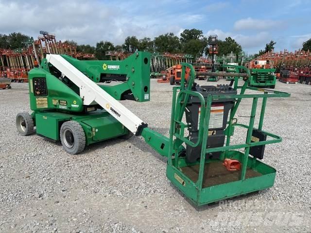 JLG E400AN Plataforma de trabajo articulada