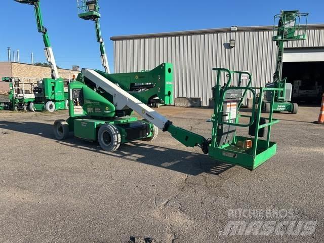 JLG E400AN Plataforma de trabajo articulada