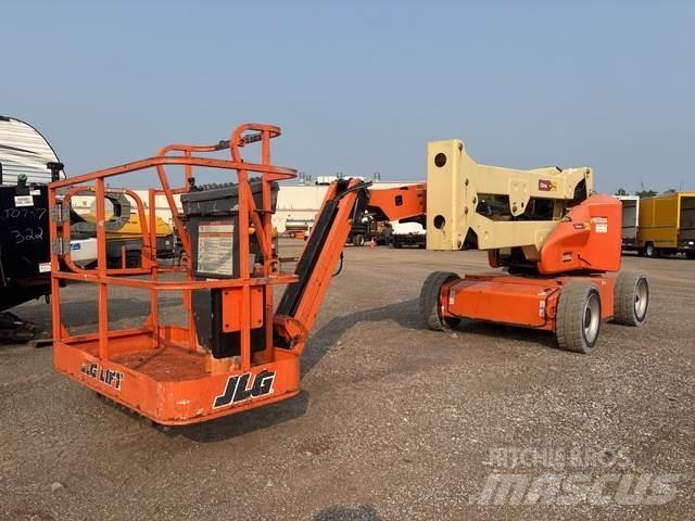 JLG E450AJ Plataforma de trabajo articulada
