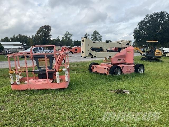 JLG E450AJ Plataforma de trabajo articulada