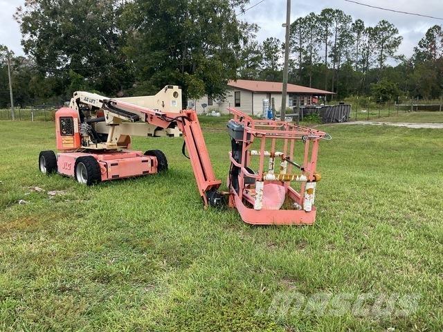 JLG E450AJ Plataforma de trabajo articulada