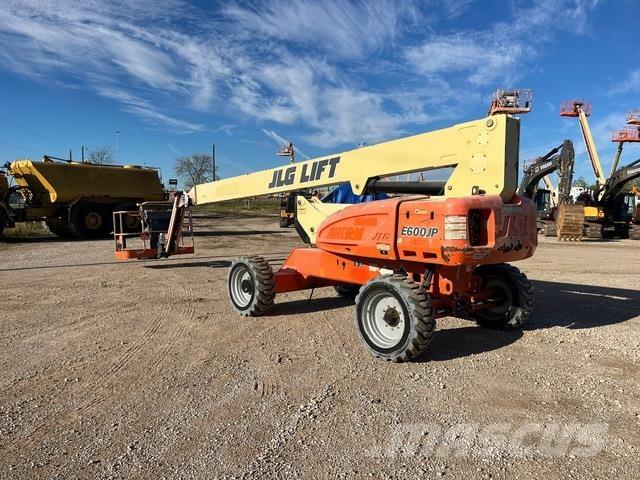 JLG E600JP Plataforma de trabajo articulada