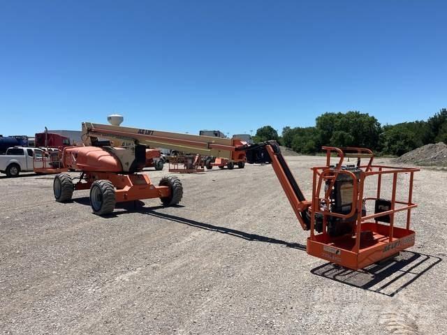 JLG M600JP Plataforma de trabajo articulada