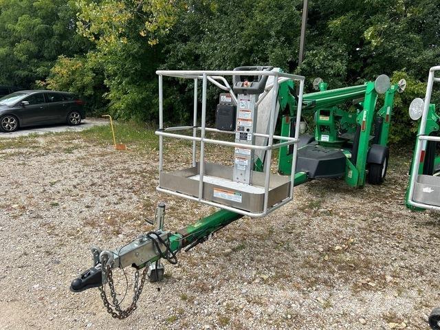 JLG T500J Plataformas remolcables