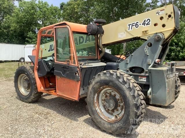 JLG TF6 42A Carretillas telescópicas