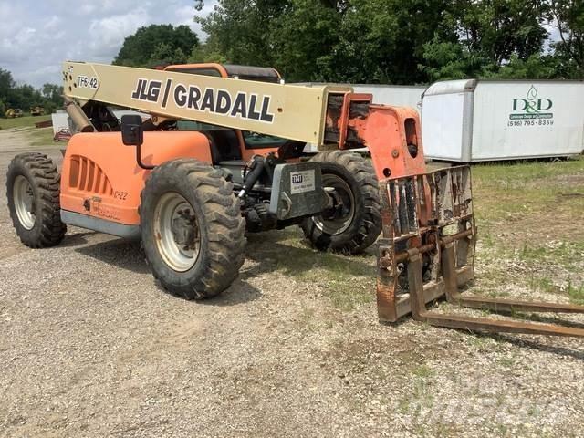 JLG TF6 42A Carretillas telescópicas