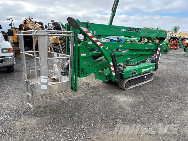 JLG X700AJ Plataforma de trabajo articulada