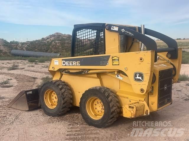John Deere 325 Minicargadoras