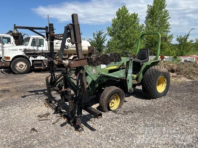 John Deere 750 Tractores compactos