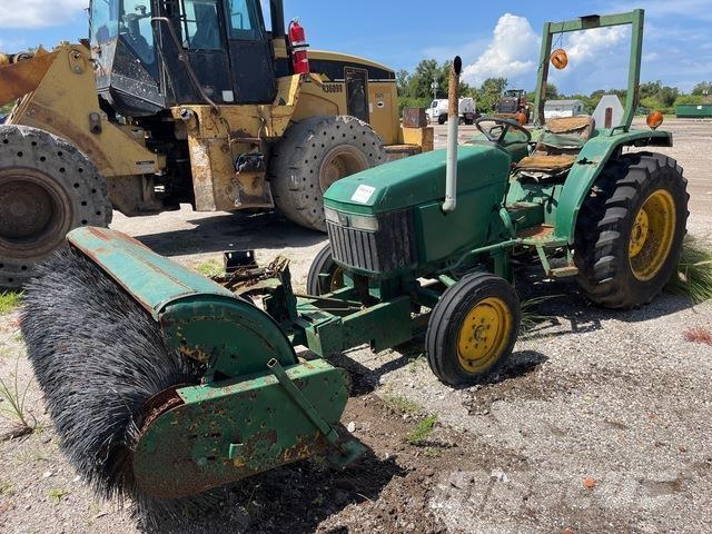 John Deere 970 Barredora de interior