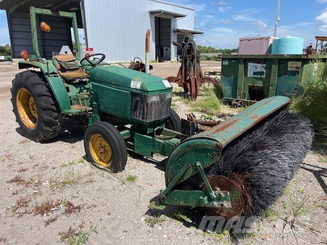 John Deere 970 Barredora de interior