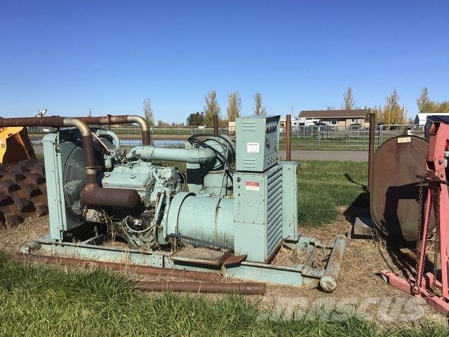 Kato  Generadores diesel