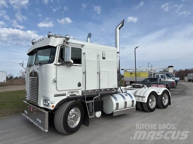 Kenworth K100 Cabinas e interior