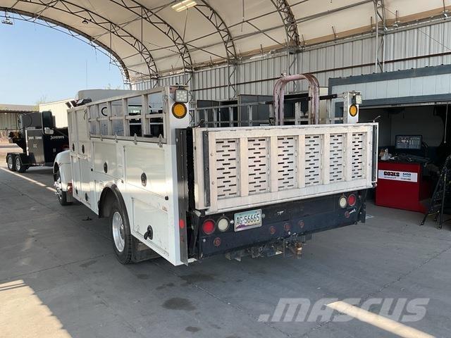 Kenworth T170 Vehículos - Taller