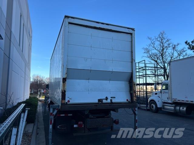 Kenworth T270 Camiones caja cerrada