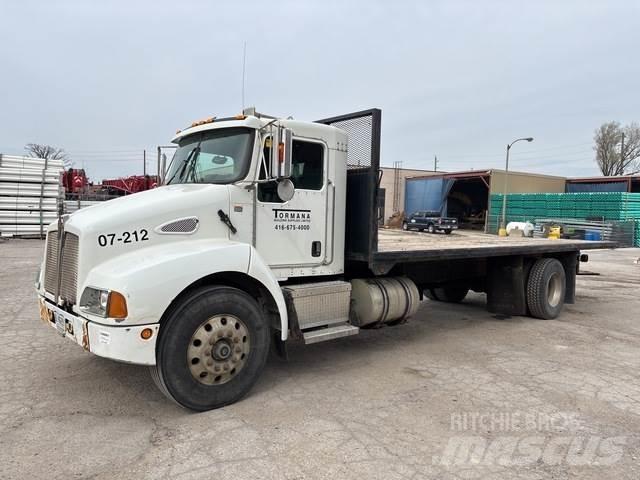 Kenworth T300 Camiones plataforma