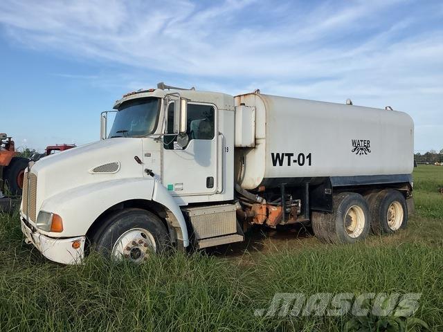 Kenworth T300 Camiones cisterna