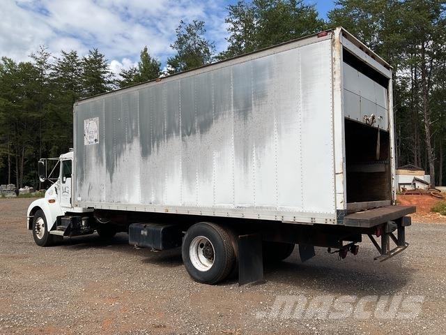 Kenworth T300 Camiones caja cerrada