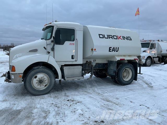 Kenworth T300 Camiones cisterna