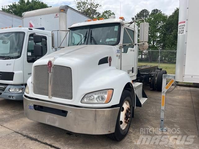 Kenworth T370 Camiones caja cerrada
