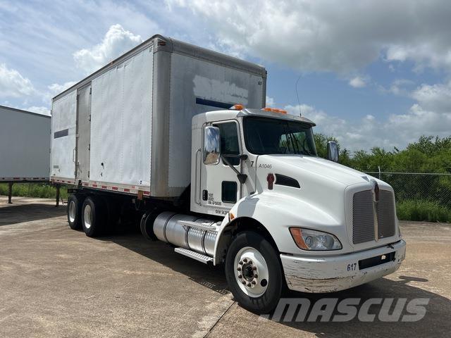 Kenworth T370 Camiones caja cerrada
