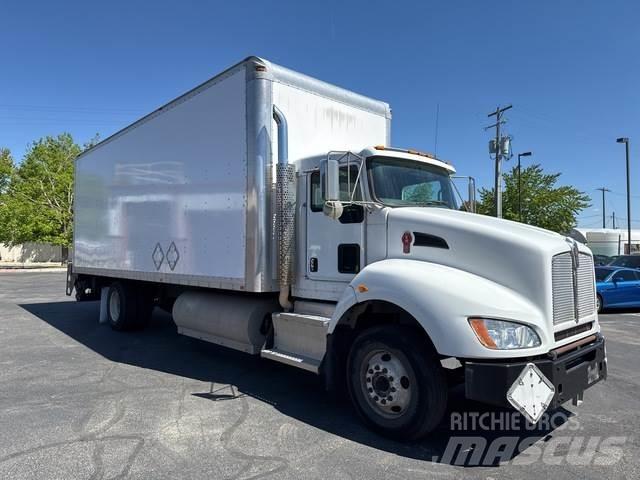 Kenworth T400 Camiones caja cerrada
