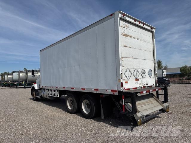 Kenworth T800 Camiones caja cerrada