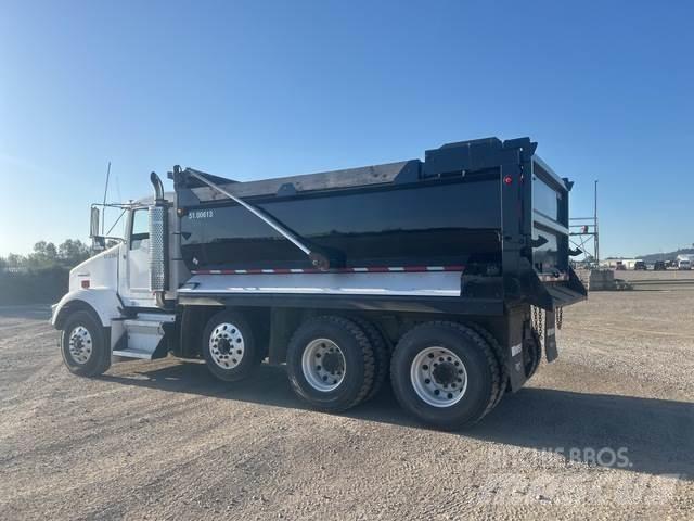 Kenworth T800B Camiones bañeras basculantes o volquetes
