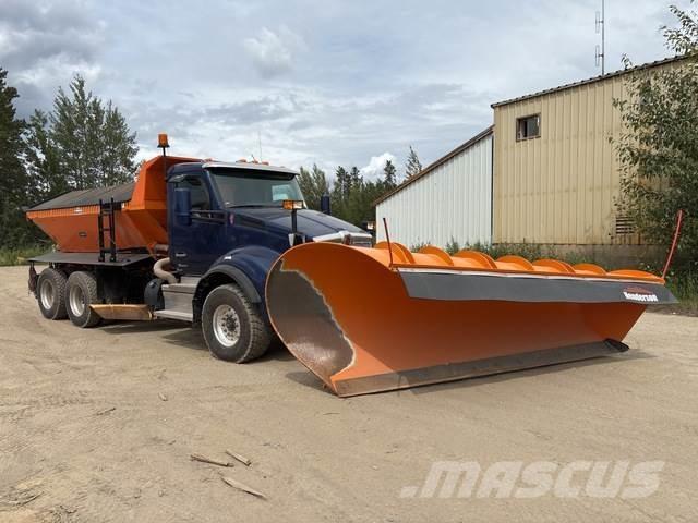 Kenworth T880 Láminas y cuñas quitanieves