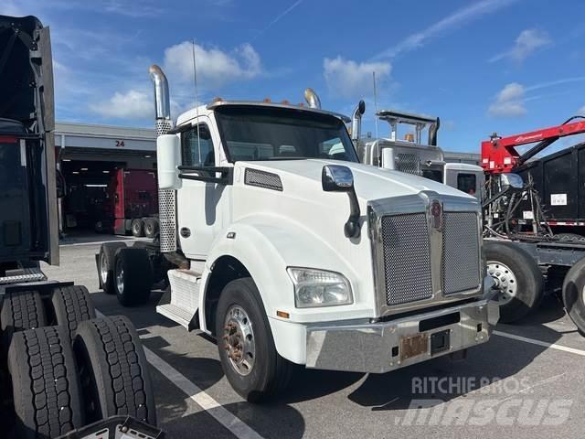 Kenworth T880 Cabezas tractoras
