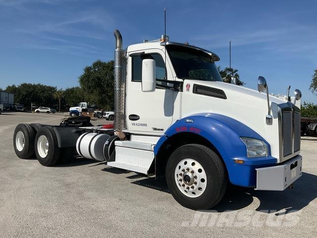 Kenworth T880 Cabezas tractoras