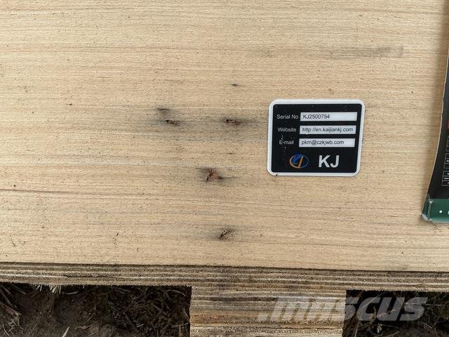 KJ K3325 Construcción - Otros