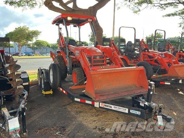 Kubota B26TLB Retrocargadoras