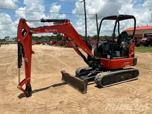 Kubota KX033-4 Excavadoras de cadenas